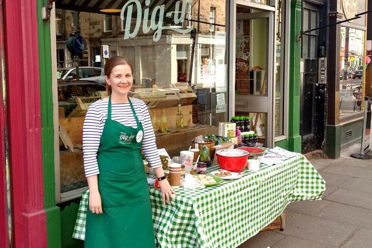 14,000 mini organic breakfasts served up to celebrate Wake Up To ...